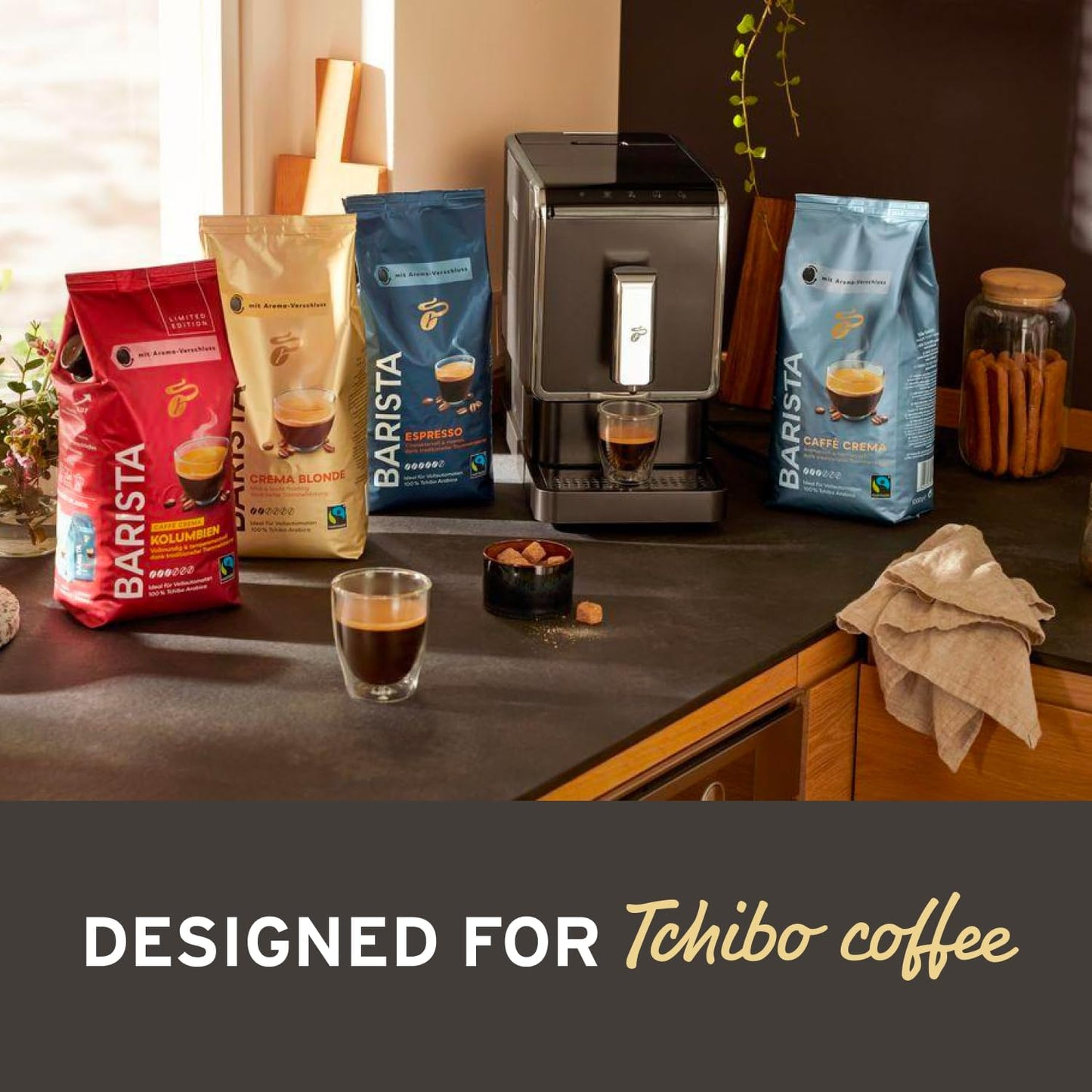 Coffee Machine with Built-in Grinder