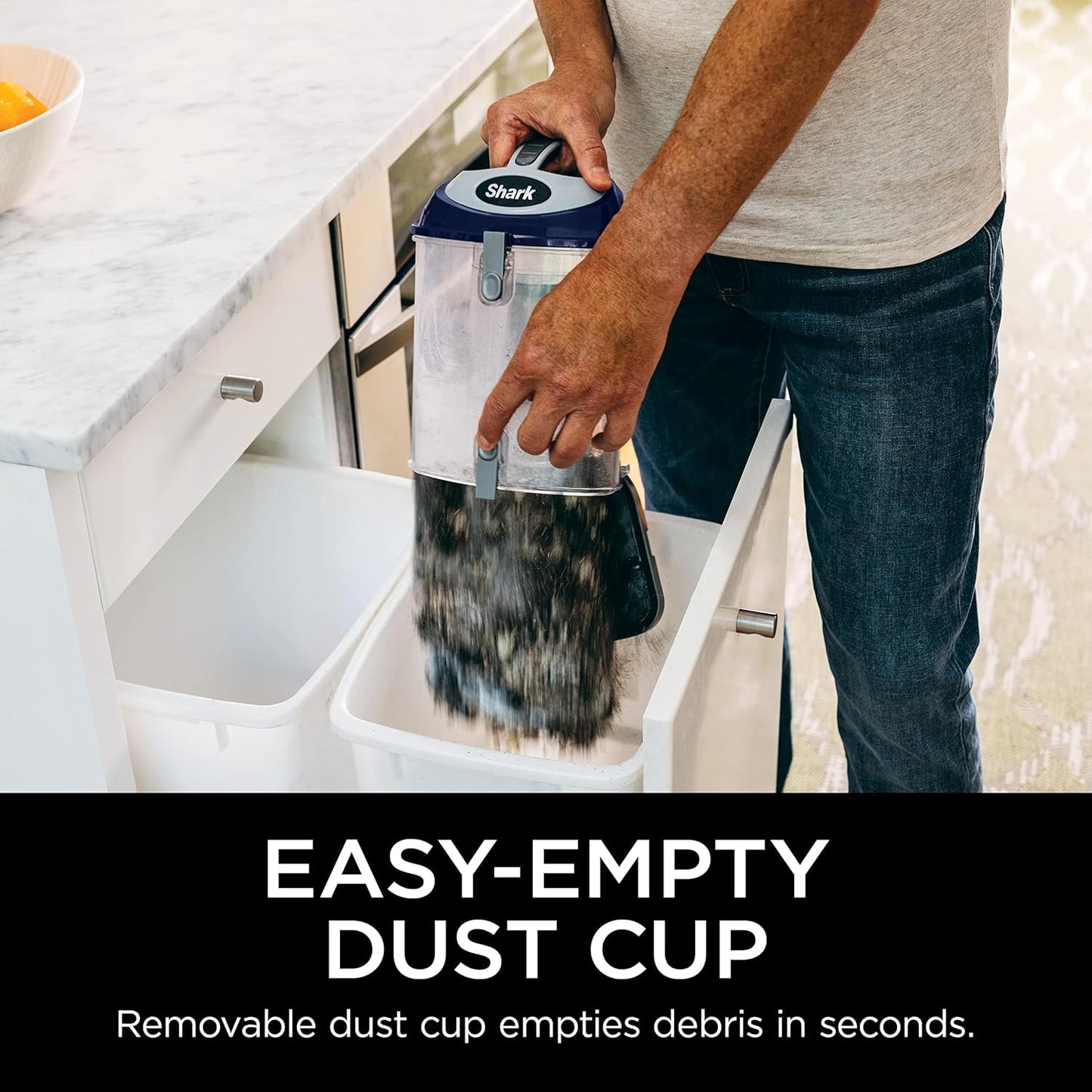 Upright Vacuum, Navigator Lift-Away Deluxe with Large Dust Cup Capacity
